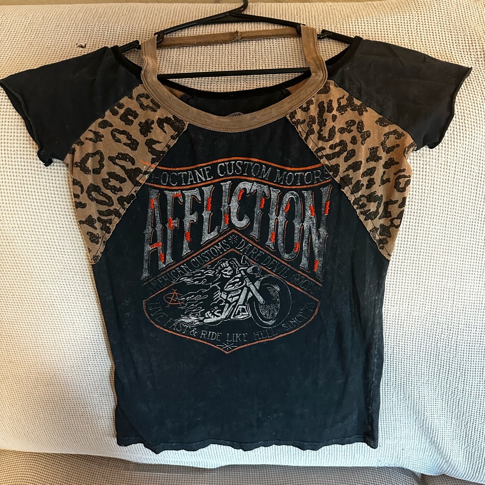 Affliction shirt